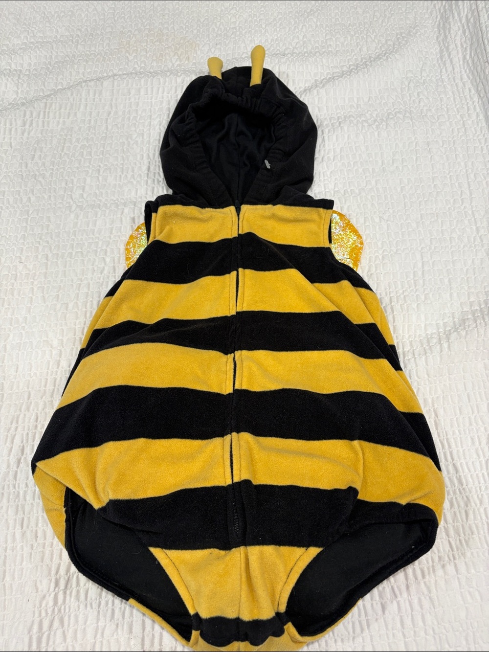 Carter's Infant Bumblebee Costume- Black & Yellow
Size 24 months
